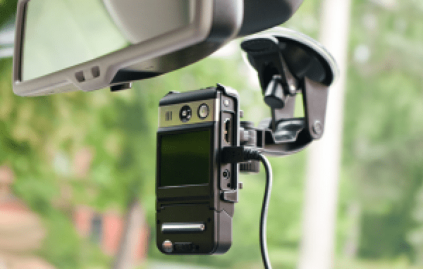 Как самостоятельно установить видеорегистратор в автомобиль