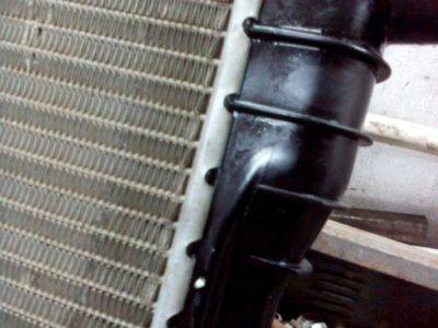 Потек радиатор — что делать? как устранить течь радиатора?