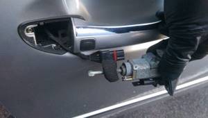 Как восстановить уплотнительную резинку на дверях автомобиля? - ремонтируем авто своими руками - советы и видео
