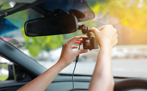 Как выбрать видеорегистратор для автомобиля в 2018-2019 году: советы zoom