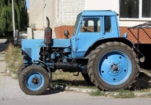 Первый в мире гусеничный трактор изобрел русский механик-самоучка