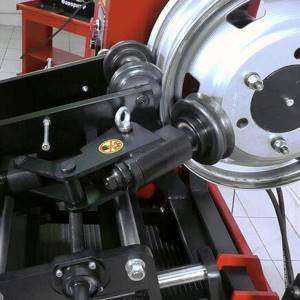 Колесные диски: ремонтировать или менять? — журнал за рулем