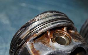 Компрессионные и маслосъемные кольца поршней двигателя. как работает и почему изнашивается? | suprotec