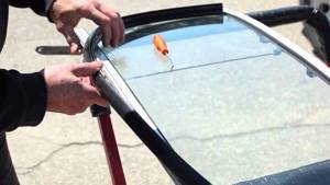 Как заменить боковое стекло в машине своими руками