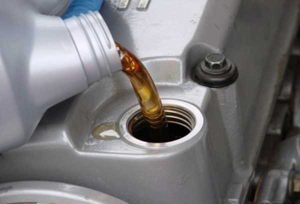 Какое масло лучше заливать в двигатель - топ рейтинг моторных масел