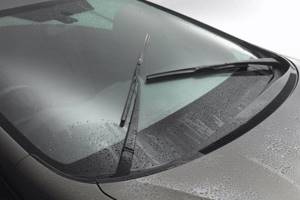 Автомобильные стеклоочистители: как продлить срок службы и когда менять - полезные статьи на автодромо