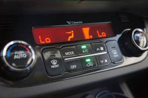 Как работает климат контроль в автомобиле: основные плюсы и минусы