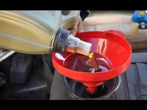 Можно ли лить дизельное масло в бензиновый двигатель: последствия эксперимента