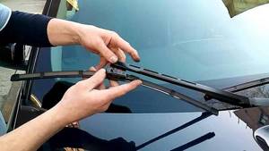 Как заменить лобовое стекло автомобиля своими руками - полезные статьи на автодромо
